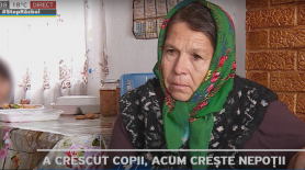 O bătrână din Florești crește singură doi nepoți: Pensia îi ajunge doar pentru caiete, cărți și câteva bomboane